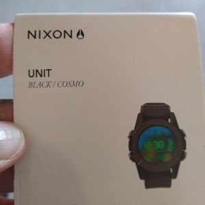 Nixon unit/cosmo